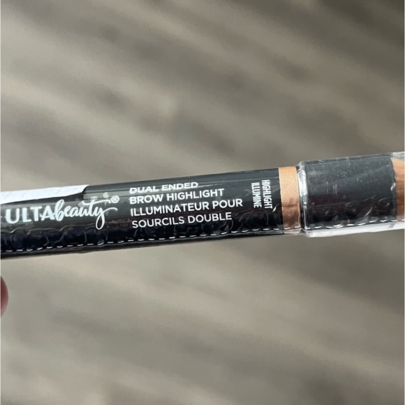 NWT Ulta Beauty Bundle.Face Palette, Dual End Brow Pencil & 3 Eyeshadows - Picture 10 of 14